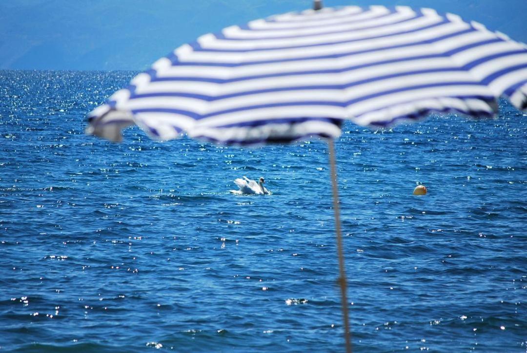 Villa Lakeview Paradise Peštani Εξωτερικό φωτογραφία