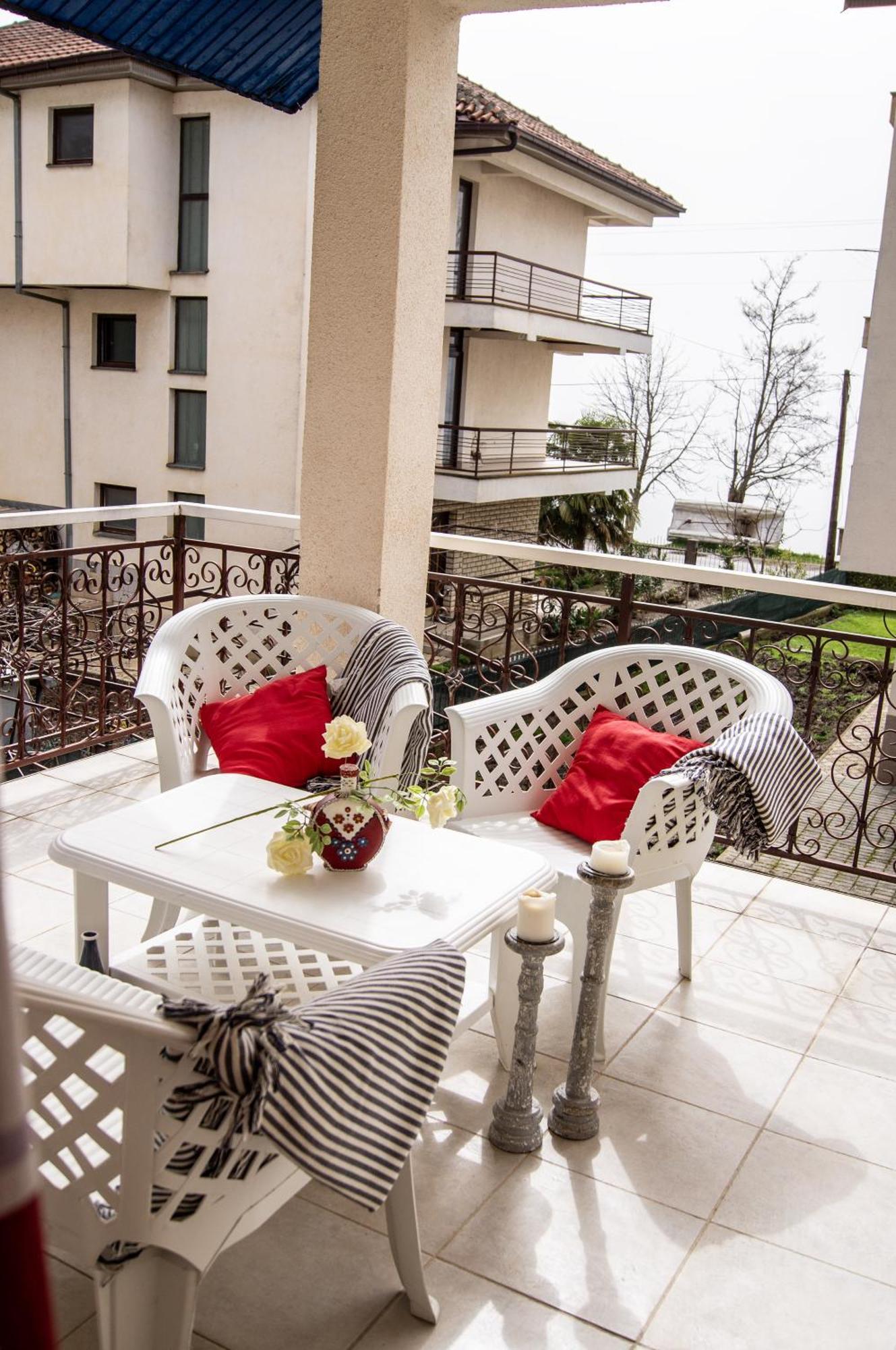 Villa Lakeview Paradise Peštani Εξωτερικό φωτογραφία